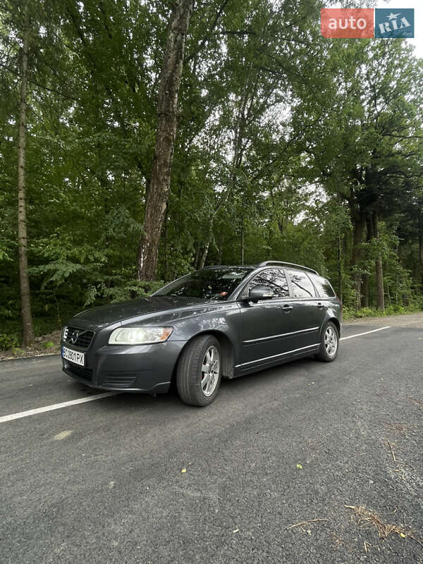Универсал Volvo V50 2010 в Стрые фото 7 Универсал Volvo V50 2010 в Стрые
