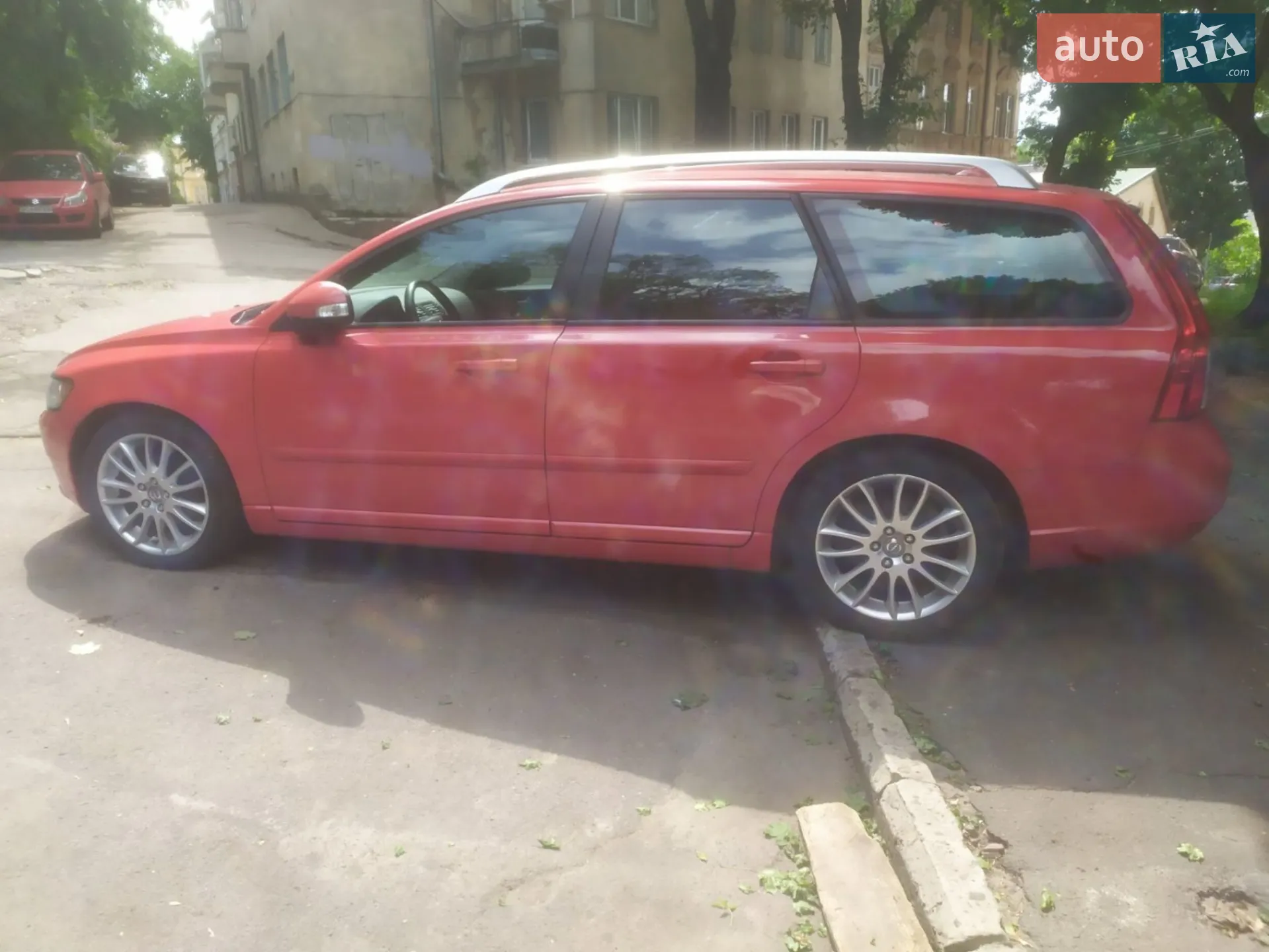 2011 Volvo V50 - мініатюра 5