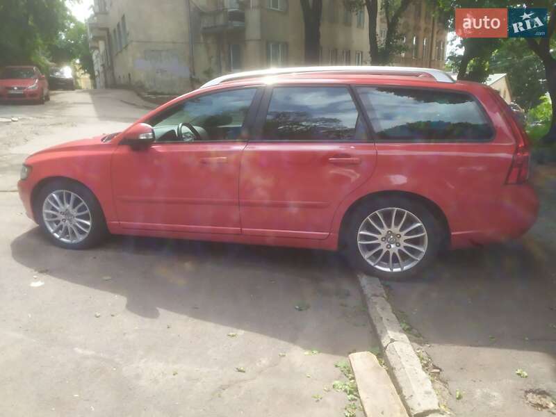 Универсал Volvo V50 2011 в Львове