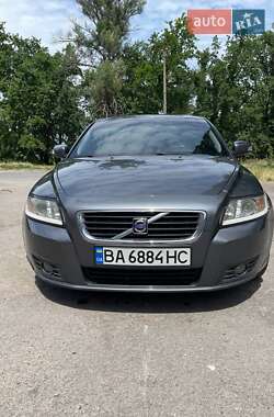 Універсал Volvo V50 2009 в Світловодську