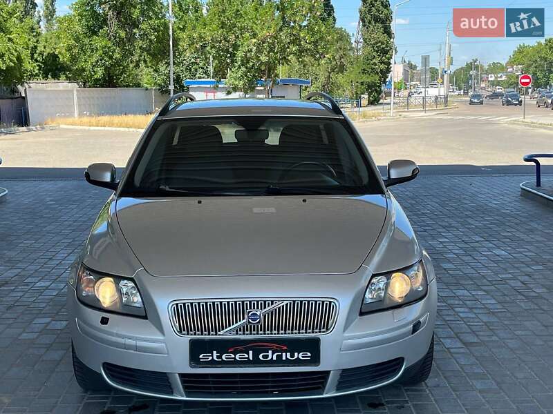 Volvo V50 2006