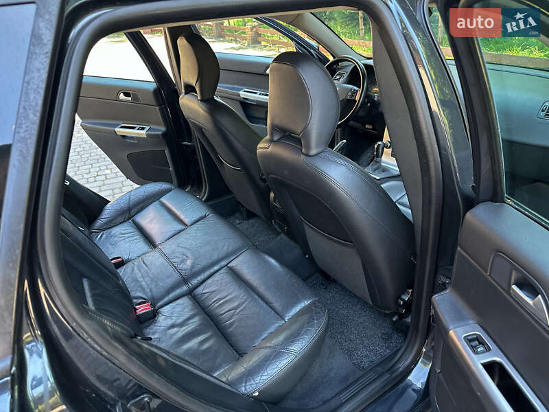 Універсал Volvo V50 2009 в Самборі