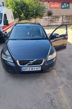 Универсал Volvo V50 2009 в Коростене