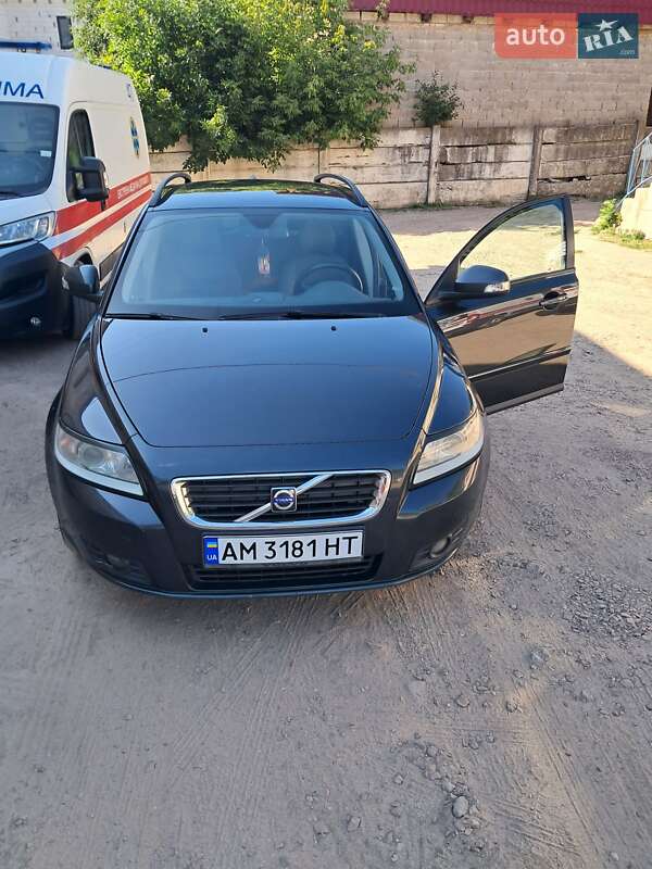 Volvo V50 2009