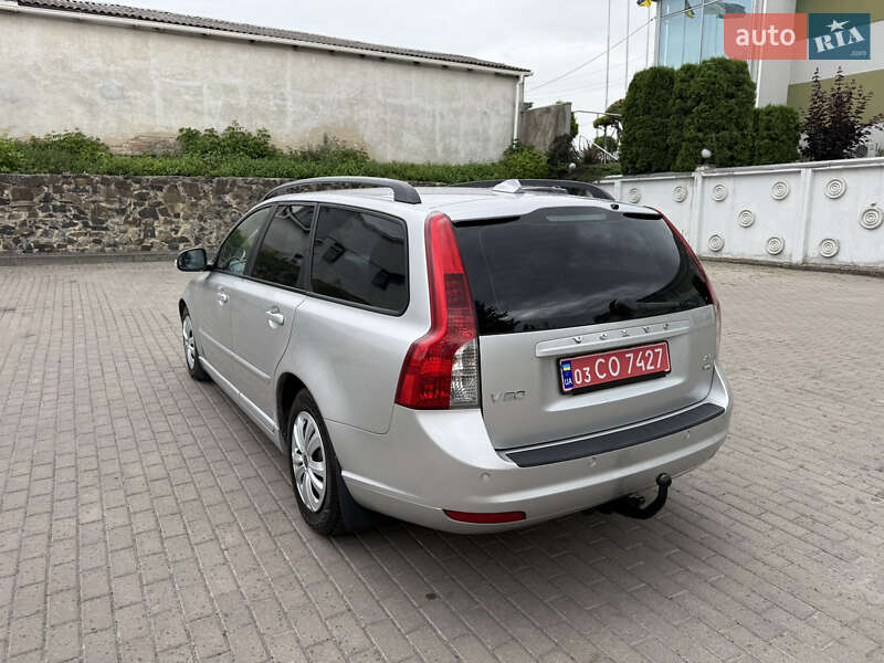 Універсал Volvo V50 2011 в Рівному