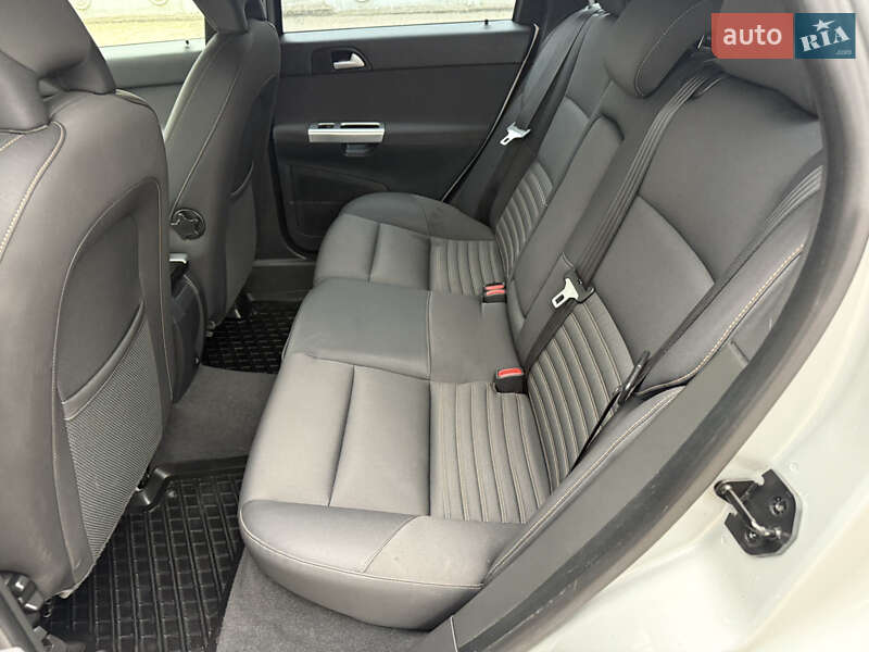 Універсал Volvo V50 2011 в Рівному