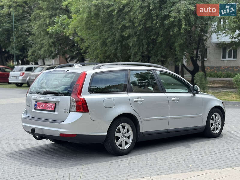 Универсал Volvo V50 2010 в Луцке