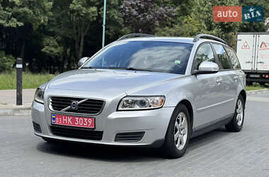 Универсал Volvo V50 2010 в 