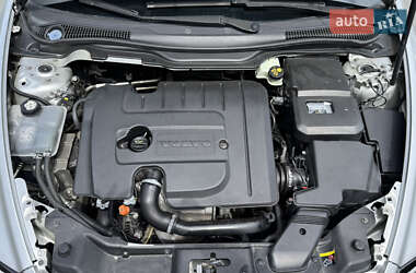 Универсал Volvo V50 2010 в 