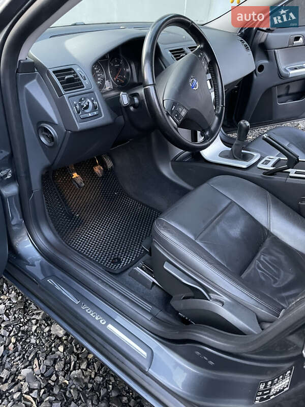 Универсал Volvo V50 2012 в Киверцах фото 8 Универсал Volvo V50 2012 в Киверцах