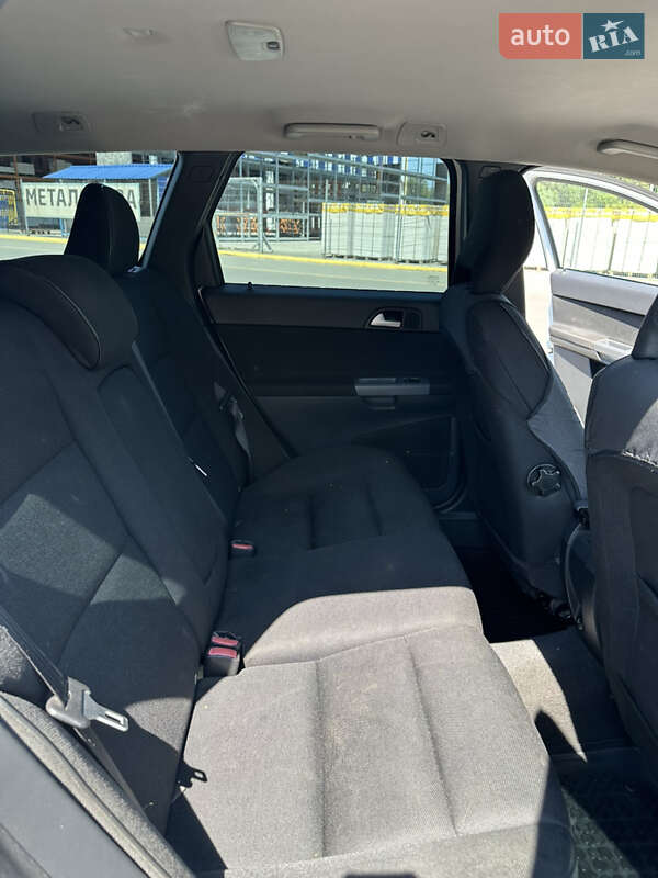 Універсал Volvo V50 2010 в Сумах