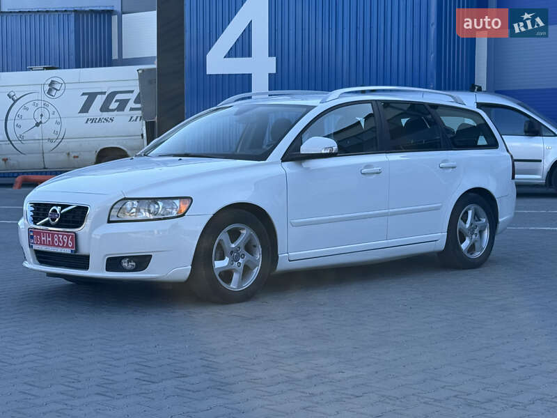 Универсал Volvo V50 2012 в Ровно