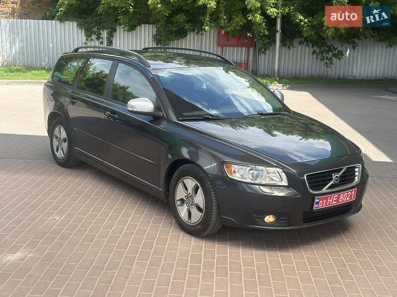 Volvo V50 2009