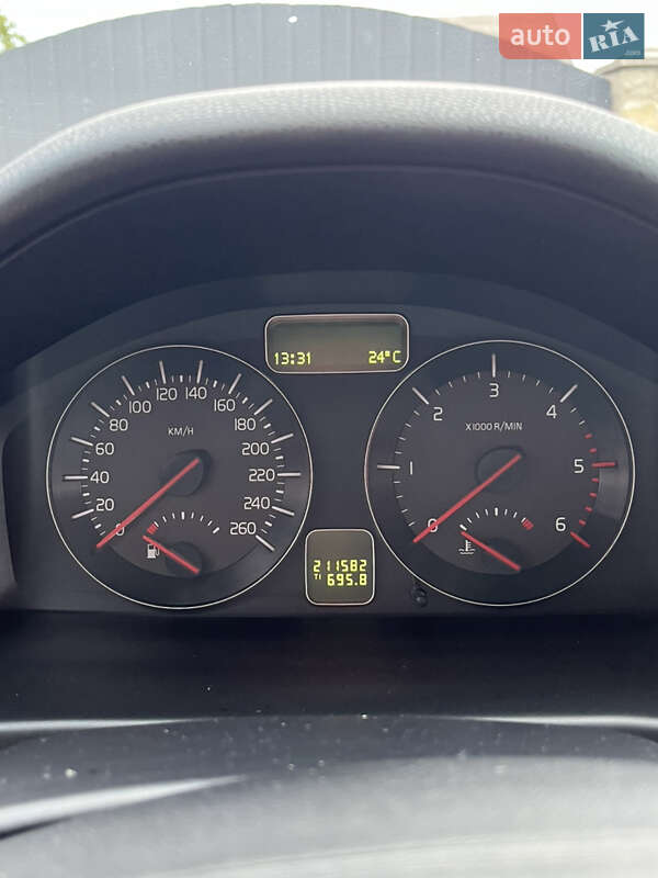 Универсал Volvo V50 2011 в Надворной