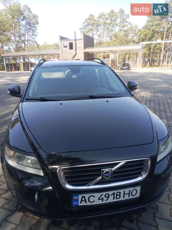 Универсал Volvo V50 2010 в Луцке