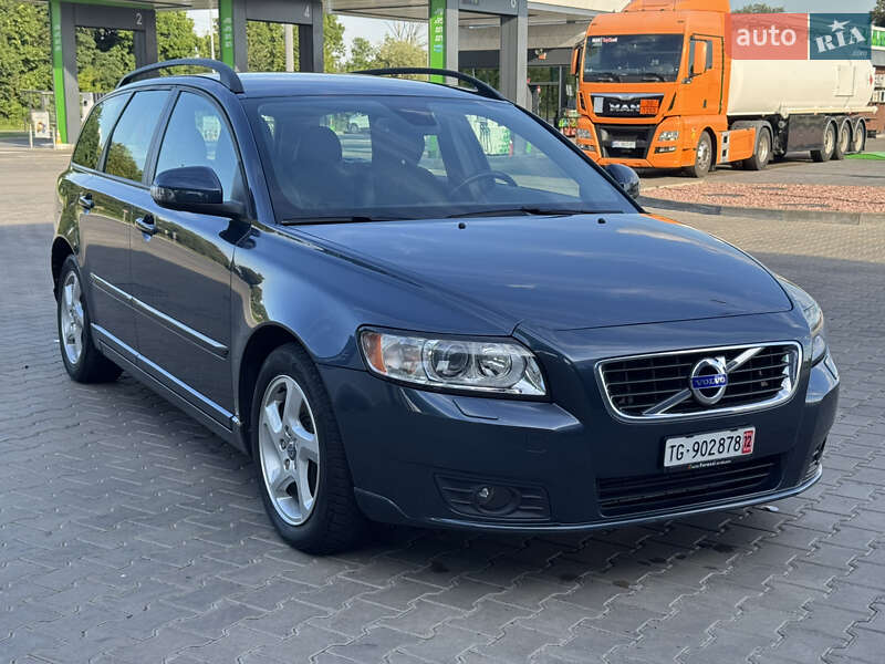 Универсал Volvo V50 2011 в Луцке