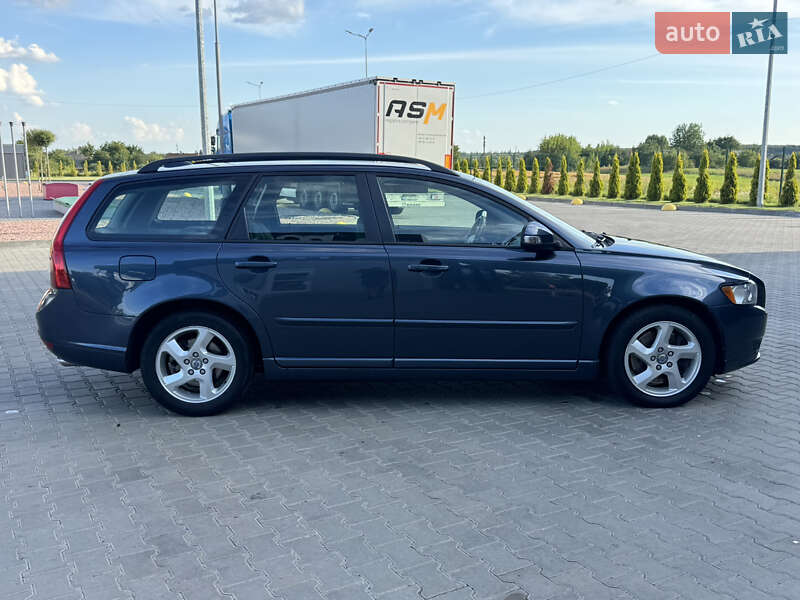 Универсал Volvo V50 2011 в Луцке