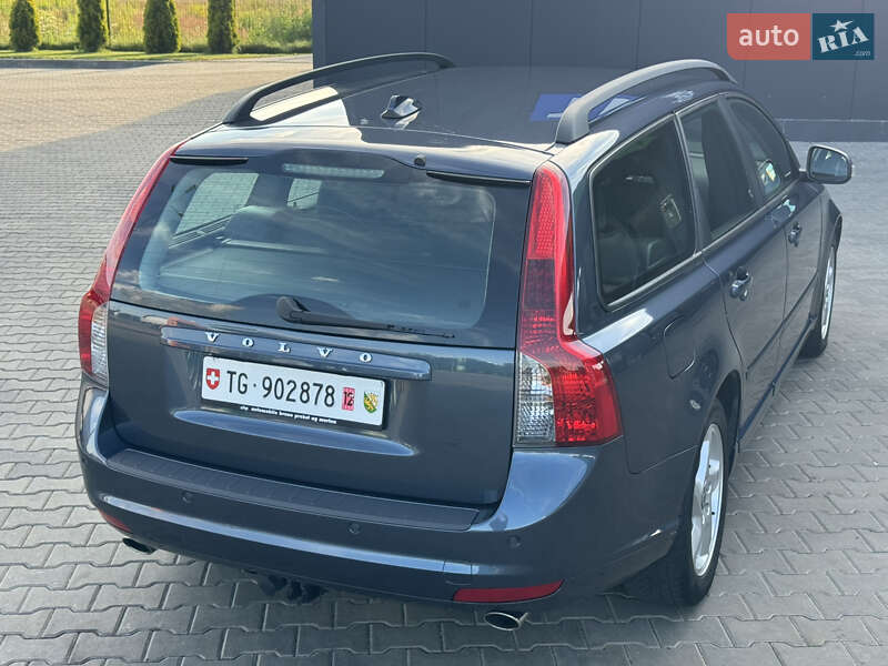 Универсал Volvo V50 2011 в Луцке