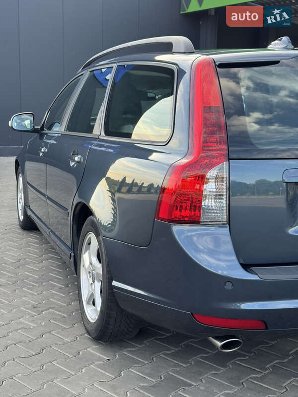 Универсал Volvo V50 2011 в Луцке