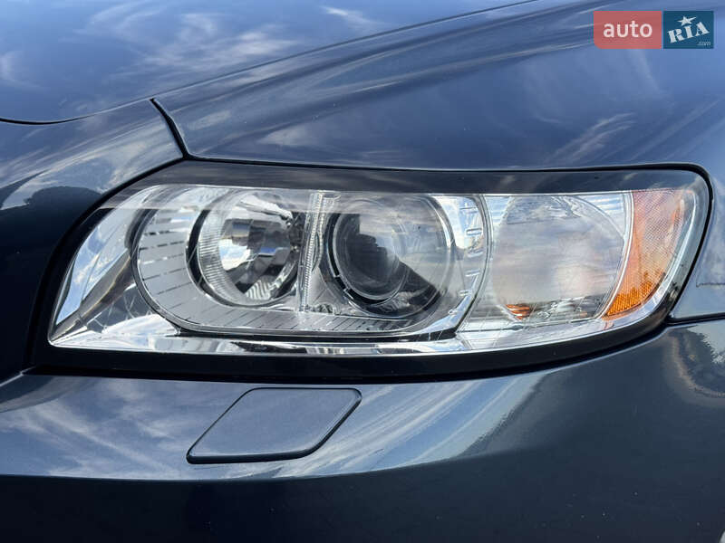 Универсал Volvo V50 2011 в Луцке