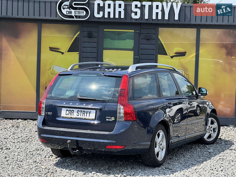 Универсал Volvo V50 2012 в Стрые