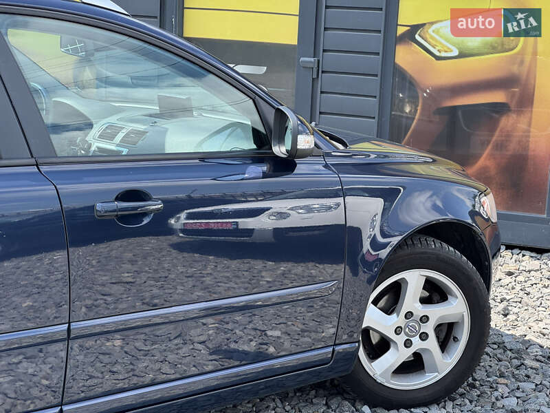 Универсал Volvo V50 2012 в Стрые