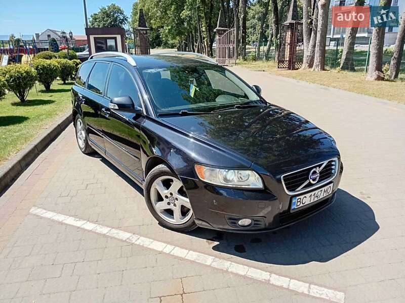 Volvo V50 2012