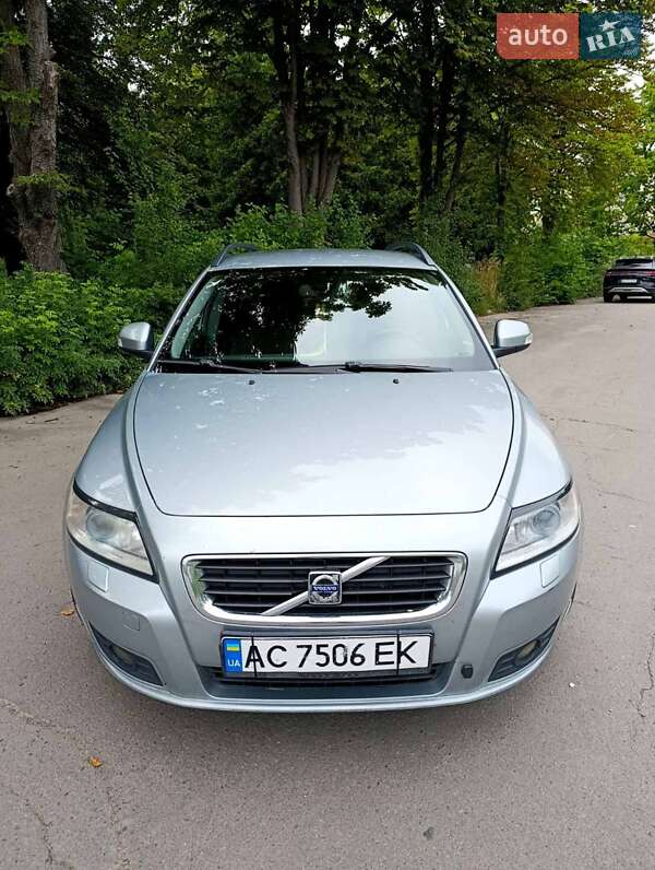Volvo V50 2009