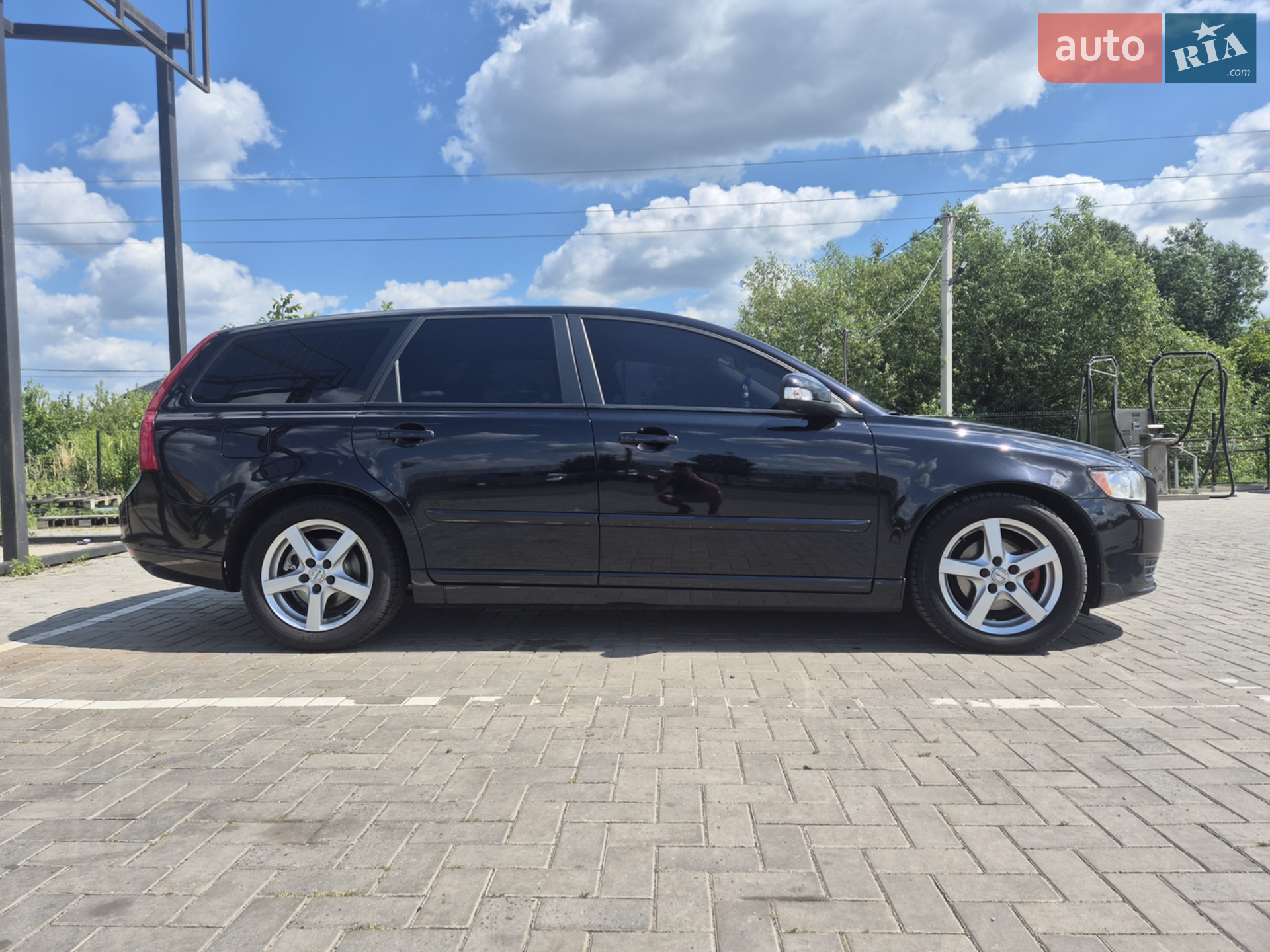 2011 Volvo V50 - мініатюра 2