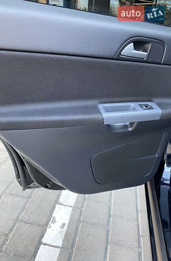 Універсал Volvo V50 2011 в  фото 9 Універсал Volvo V50 2011 в