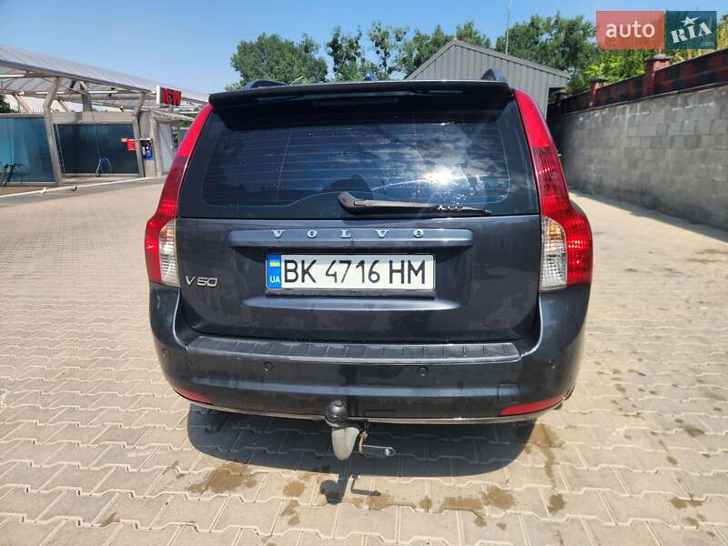 Универсал Volvo V50 2010 в Ровно