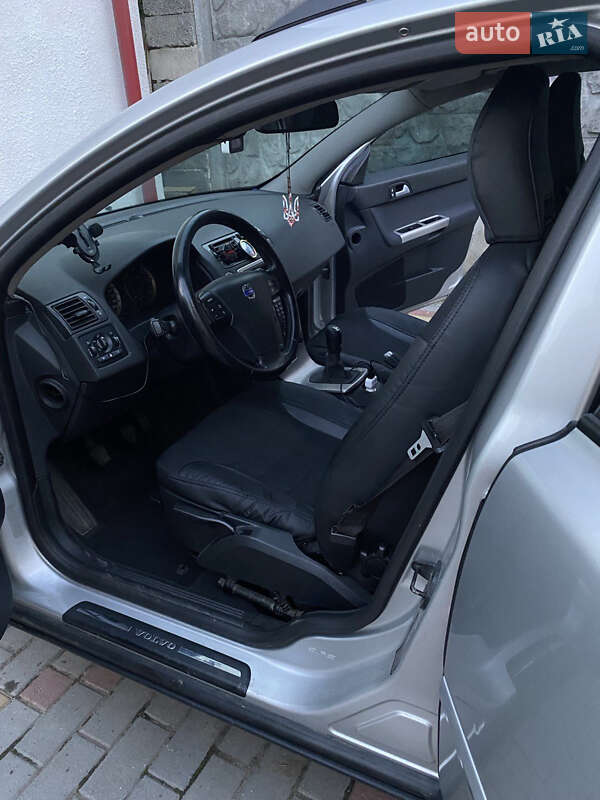 Универсал Volvo V50 2006 в Львове