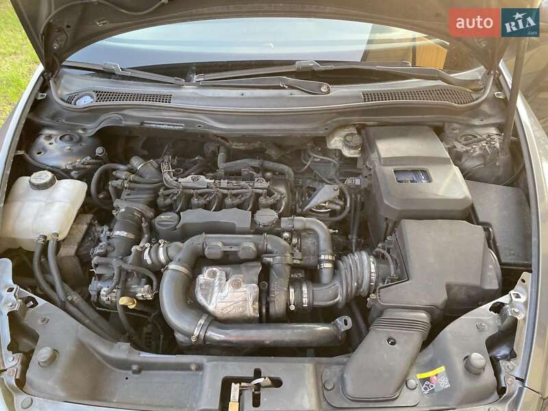 Універсал Volvo V50 2008 в Бориславі