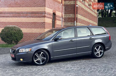 Универсал Volvo V50 2011 в Львове