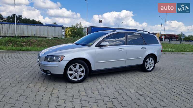 Универсал Volvo V50 2006 в Киеве