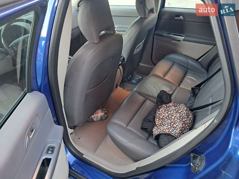 Універсал Volvo V50 2009 в Рівному фото 2 Універсал Volvo V50 2009 в Рівному