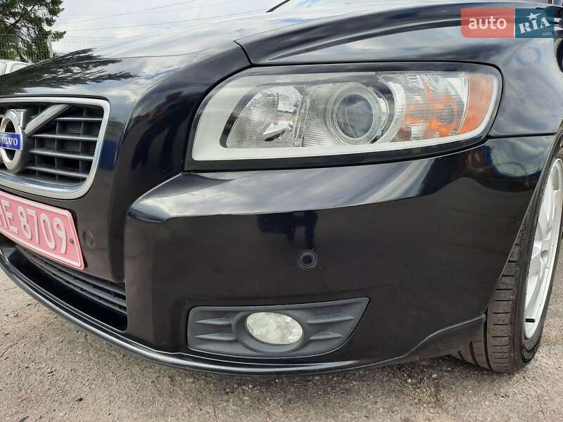 Универсал Volvo V50 2012 в Полтаве