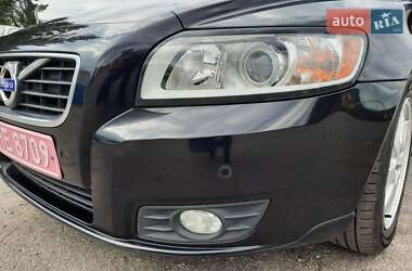 Универсал Volvo V50 2012 в 
