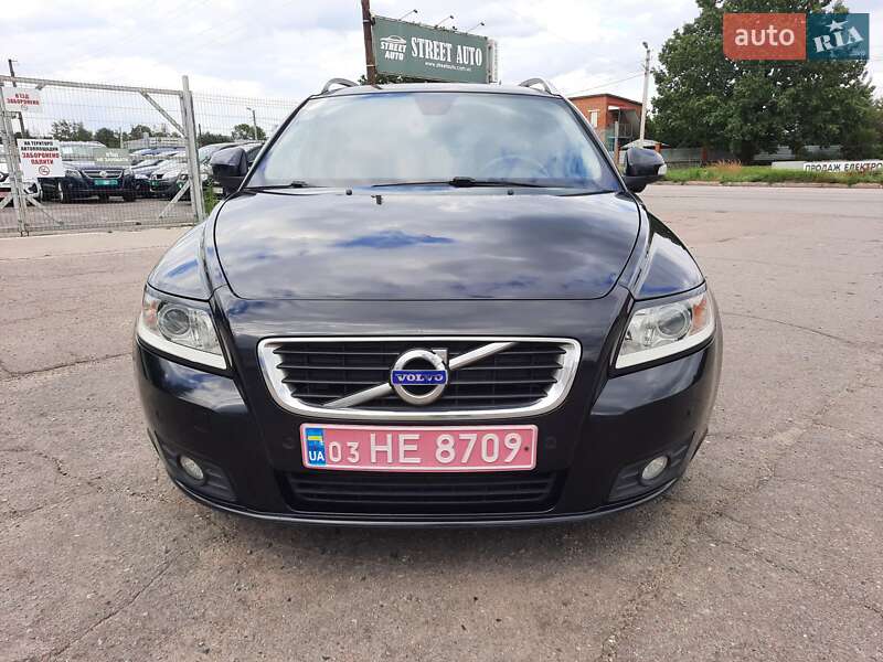 Универсал Volvo V50 2012 в Полтаве