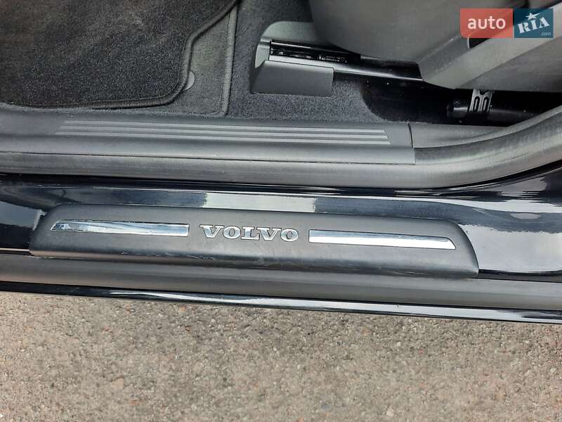 Универсал Volvo V50 2012 в Полтаве