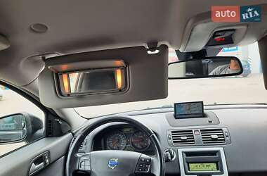 Универсал Volvo V50 2012 в 