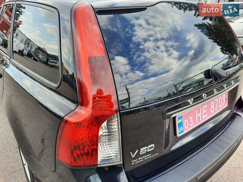 Универсал Volvo V50 2012 в Полтаве