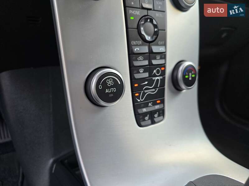 Универсал Volvo V50 2012 в Стрые