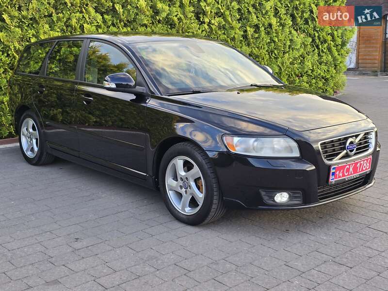 Универсал Volvo V50 2012 в Стрые