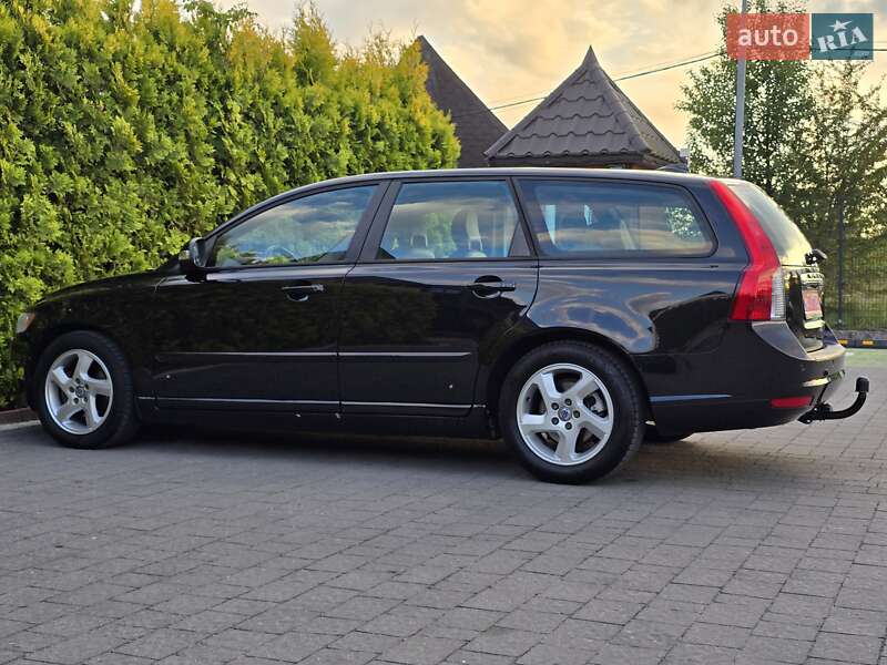 Универсал Volvo V50 2012 в Стрые