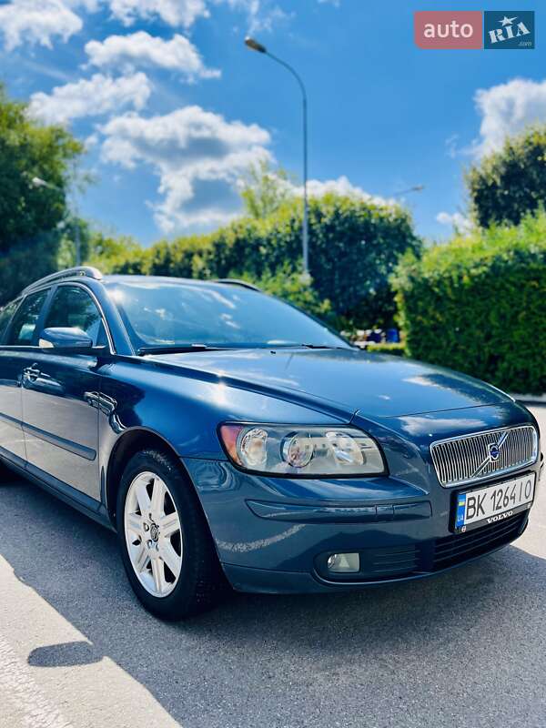 Универсал Volvo V50 2006 в Киеве