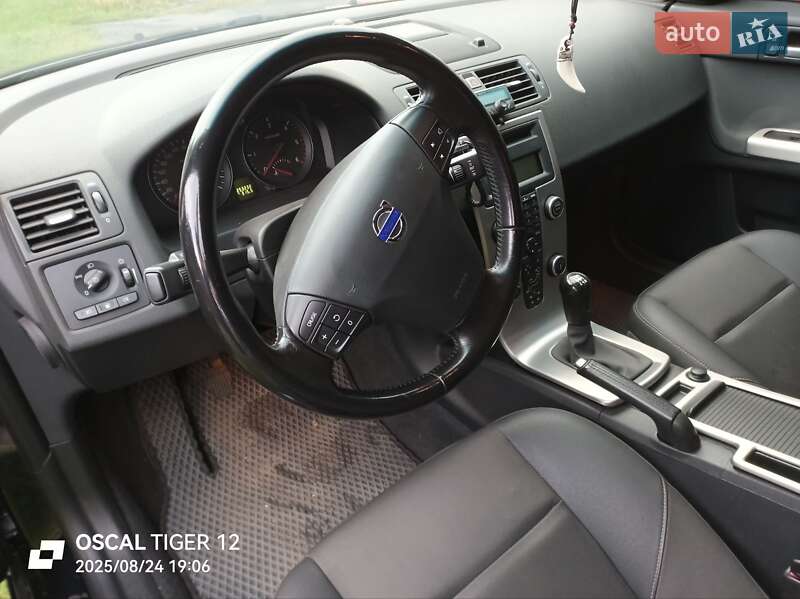 Универсал Volvo V50 2008 в Ватутино фото 12 Универсал Volvo V50 2008 в Ватутино