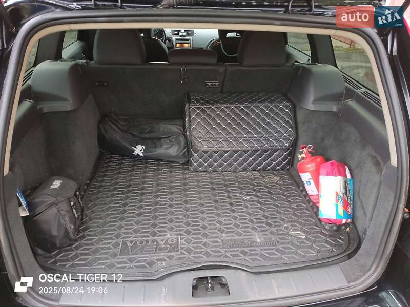 Универсал Volvo V50 2008 в Ватутино фото 18 Универсал Volvo V50 2008 в Ватутино