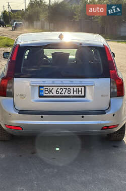 Універсал Volvo V50 2009 в Березному