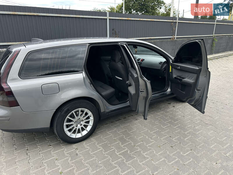 Универсал Volvo V50 2006 в Львове фото 11 Универсал Volvo V50 2006 в Львове